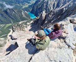 Wild Trail in den Dolomiten mit Bergauf Bergab