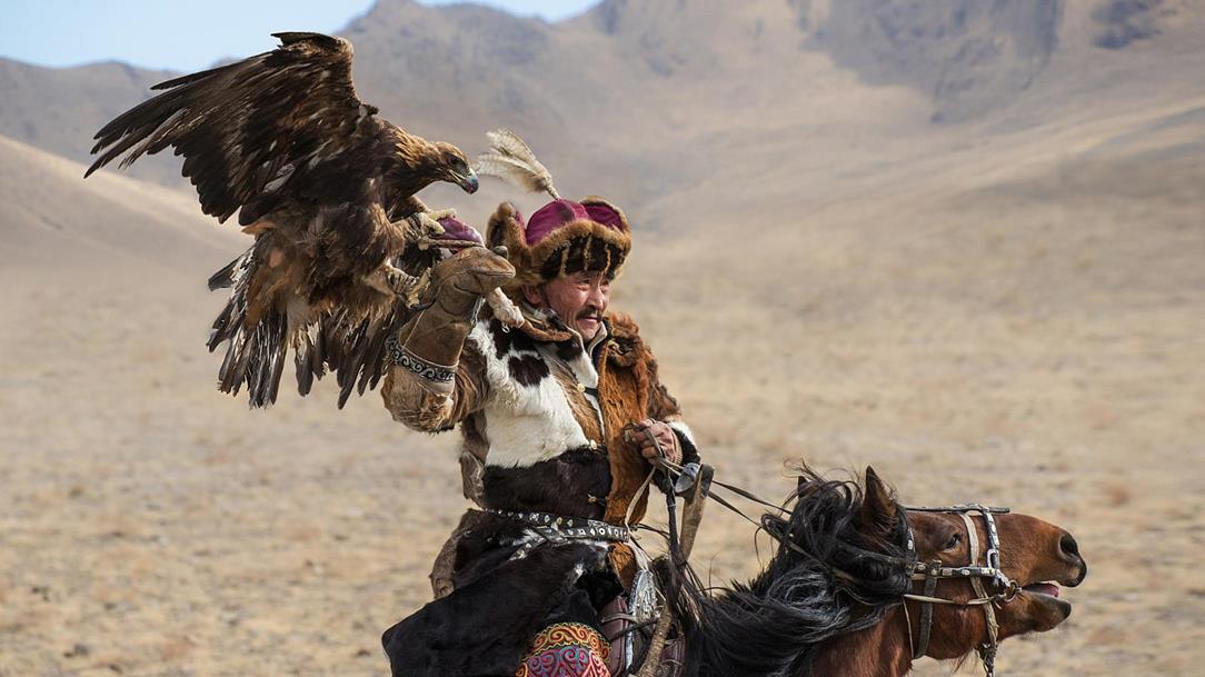 golden-eagle-festivals