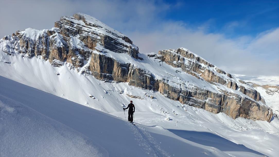 fanes-yoga-magda-skitour-5