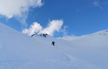GLOBO ALPIN SPONTANTOUR