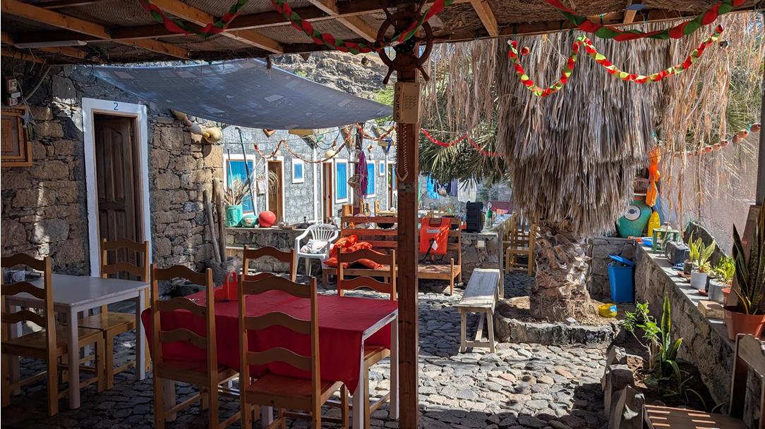 trekking-kapverden-26-mirco-str0100-256