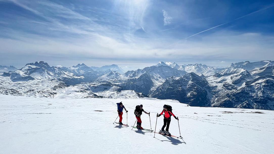 Ski Crossing around the Croda Rossa d'Ampezzo