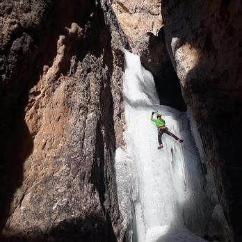Ice Climbing Course in Riva di Tures (Rein in Taufers)