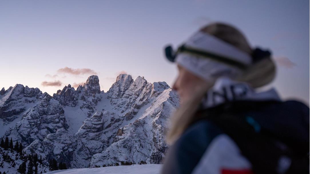 sonnenaufgang-plaetzwiese-prags-suedtirol-november-winter-2023-lena-sulzenbacher-02