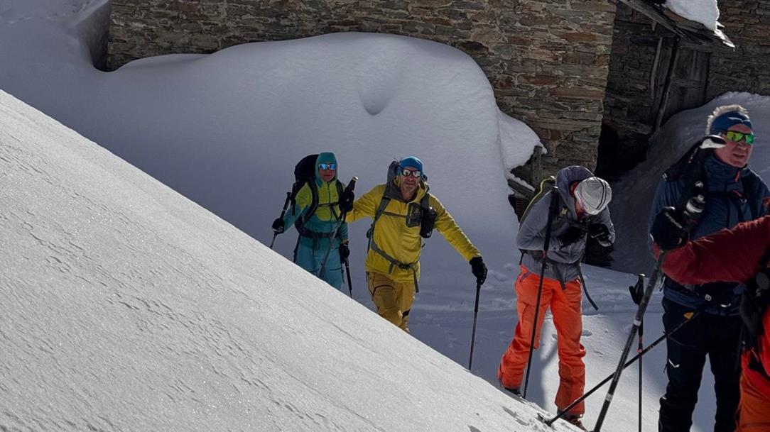follow-the-snow-2