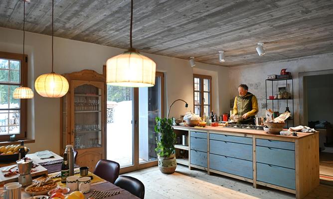 Das Haus am Fuße der Drei Zinnen