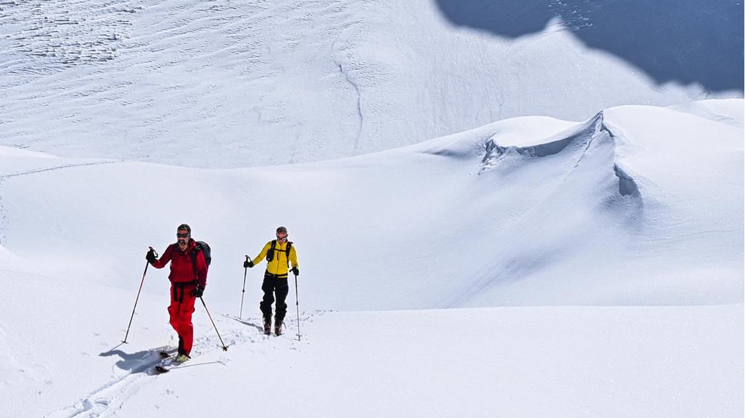 Combi course skitours & skiing techniques