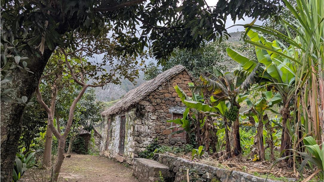 trekking-kapverden-26-mirco-str0100-90