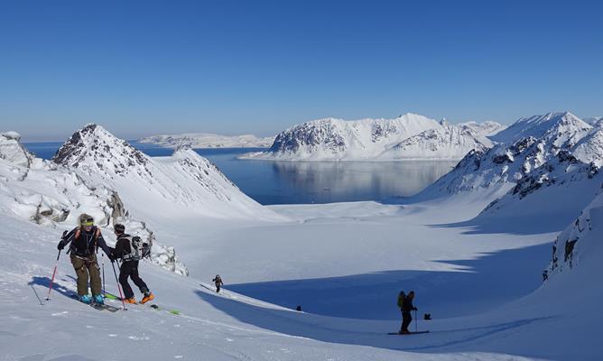 Exklusive Skitourenreise Spitzbergen - Sail & Ski