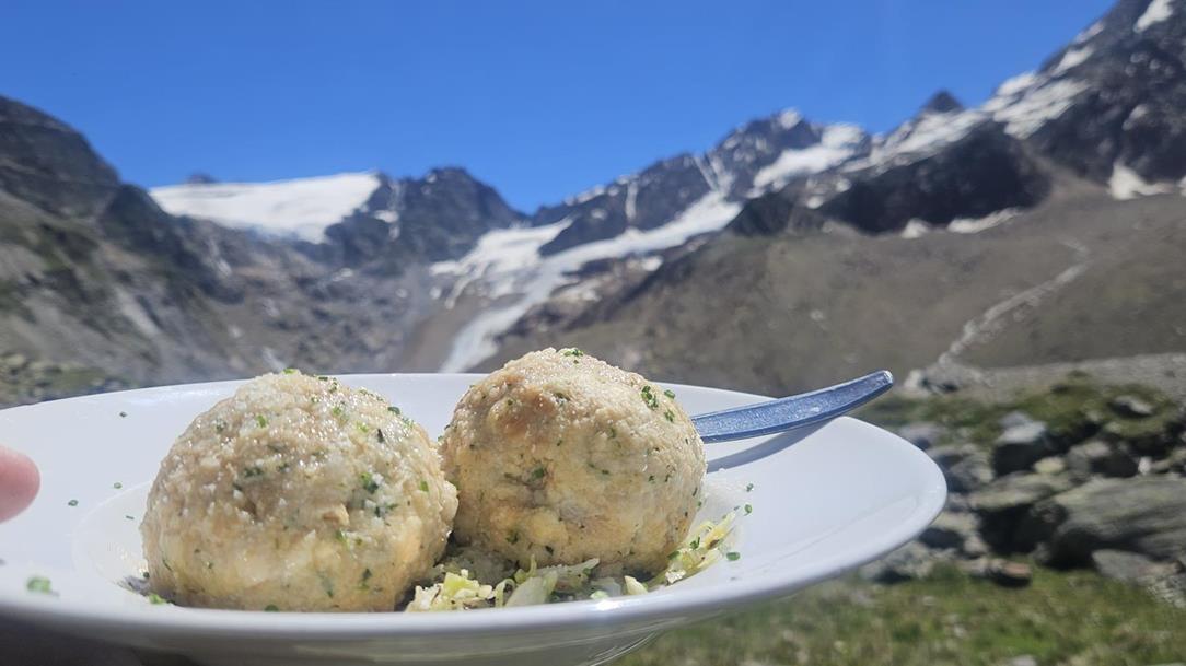 berggenuss-suedtirol-wanderwoche-ortler-pixby-wanderfuehrer-andreas-pittl