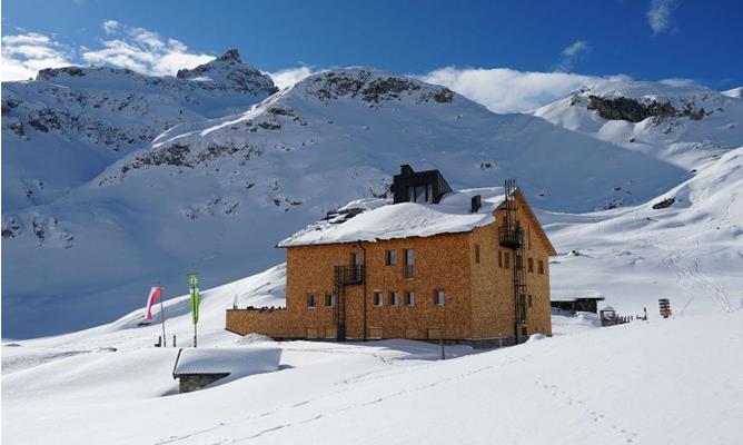 Spontane Skitourentage SESVENNAhütte