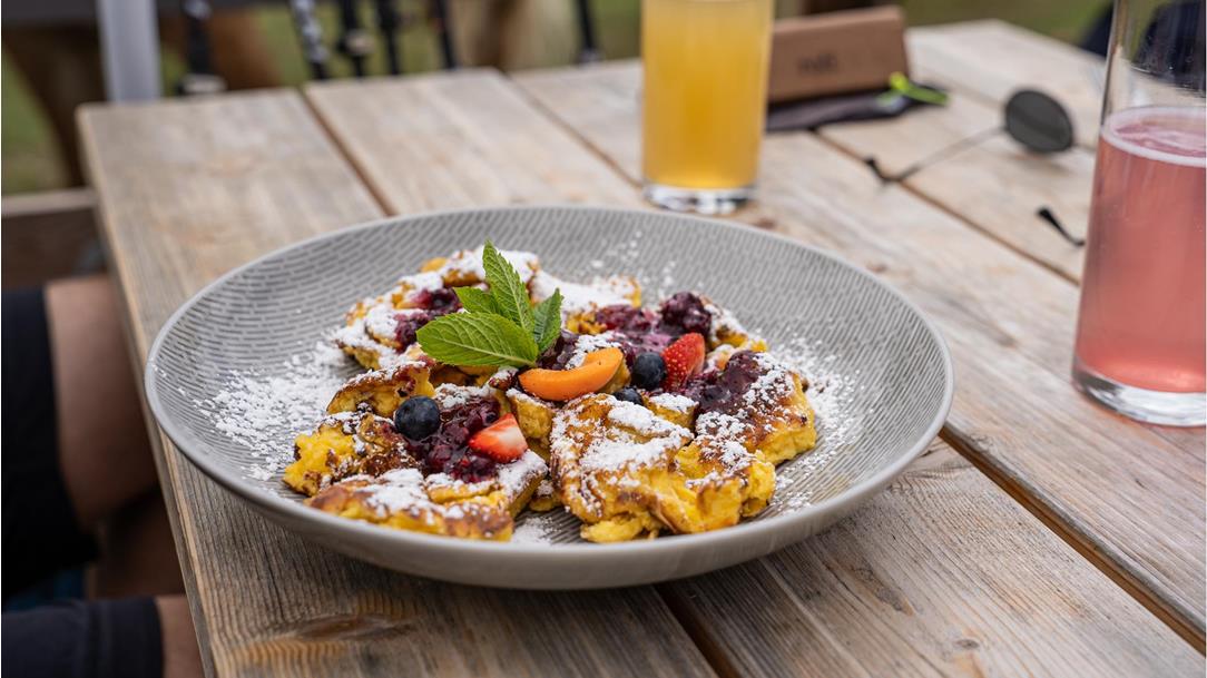 wanderung-grosses-dolomitenkino-brixen-plose-schatzerhuette-suedtirol-juli-sommer-2025-lena-sulzenbacher-05