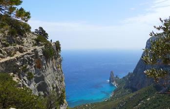 “Selvaggio Blu” /Trekking in Sardinia