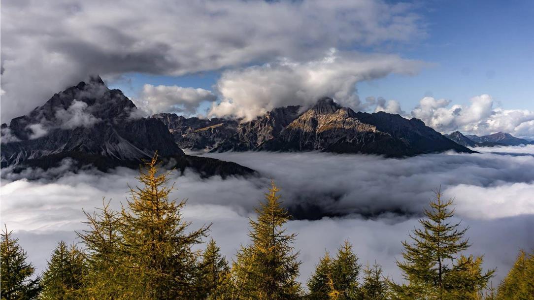 wanderung-karnischer-hoehenweg-helm-sillianer-huette-sextener-dolomiten-osttirol-september-sommer-2018-lena-sulzenbacher-25