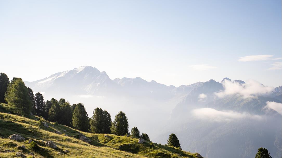 wanderung-grosses-dolomitenkino-rifugio-pertini-schlernhaus-val-di-fassa-suedtirol-juli-sommer-2025-lena-sulzenbacher-02[2]