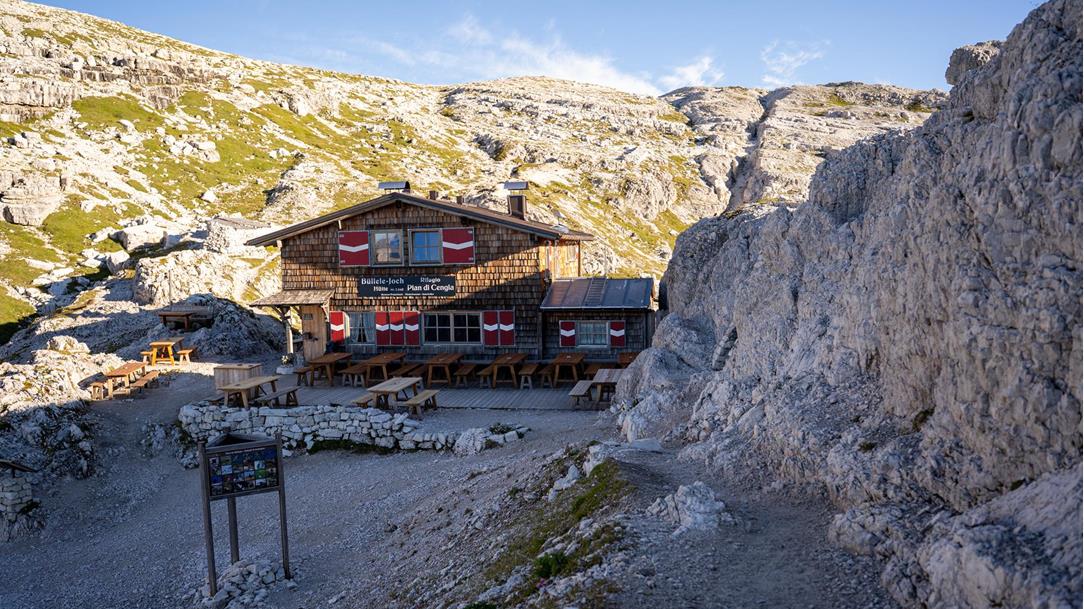buellelejochhuette-drei-zinnen-dolomiten-suedtirol-august-sommer-2025-lena-sulzenbacher-03