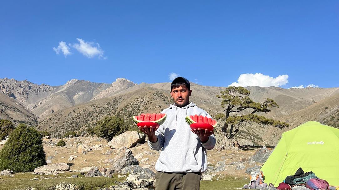 str0065-tadschikistan-florian-2026-trekking-13