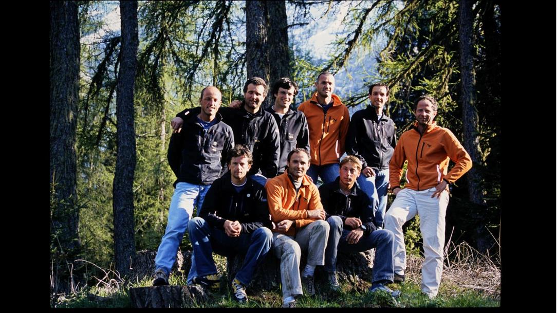 2005 - das gesamte GLOBO ALPIN Team mit Bergführer & Büromitarbeiter