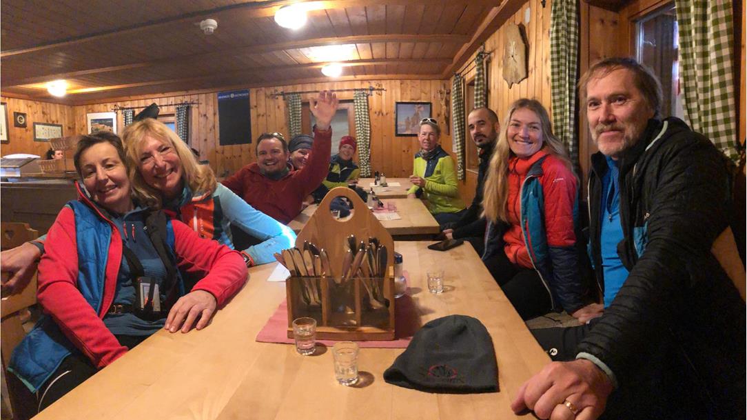 In der Hütte