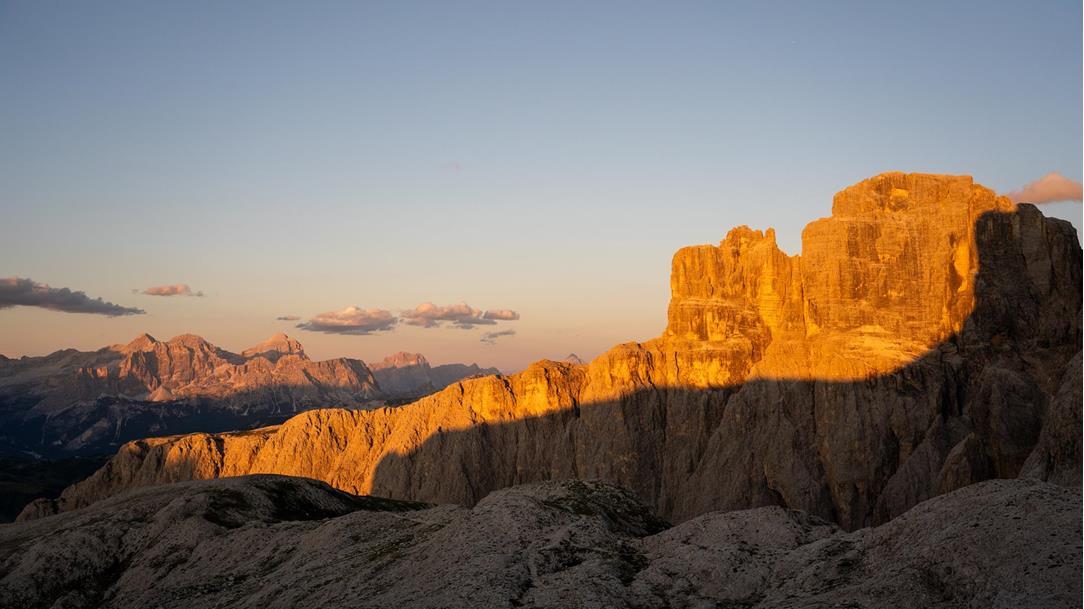 wanderung-grosses-dolomitenkino-sellagruppe-pisciaduhuette-kolfuschg-suedtirol-juli-sommer-2025-lena-sulzenbacher-06