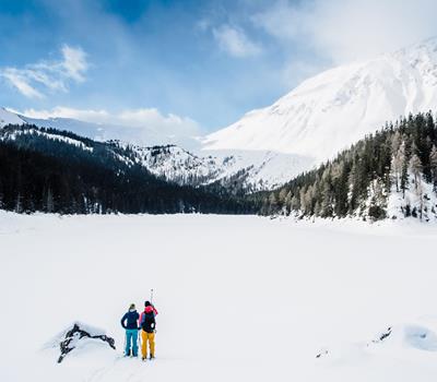 1_obernbergersee-schneeschuhwandern-c-tirolwerbung