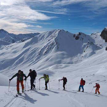 Skitourenwoche Dreiländereck mit Bergführerin Steffi