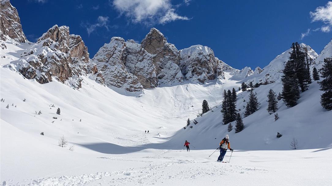 Ski touring weekend in the Dolomites