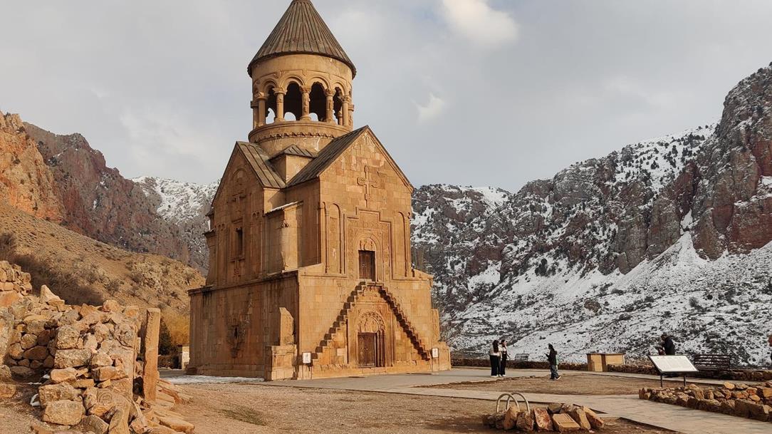 whatsapp-image-2026-04-14-at-11-24-24