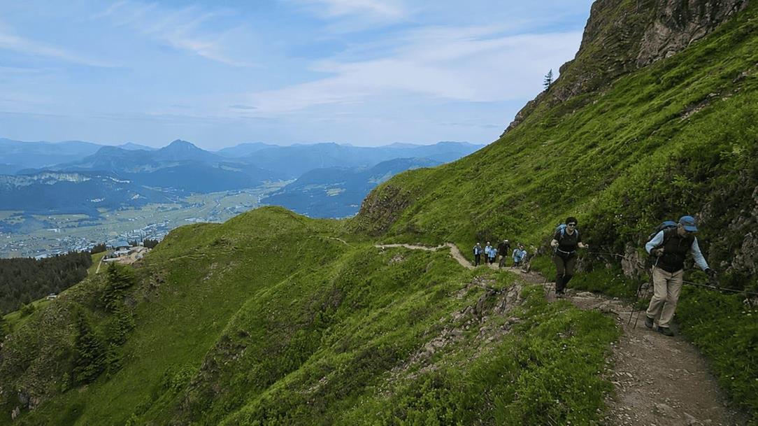 kitzbuehl-gamsstadt-bergwelt-pixby-wanderfuehrer-andreas-pittl