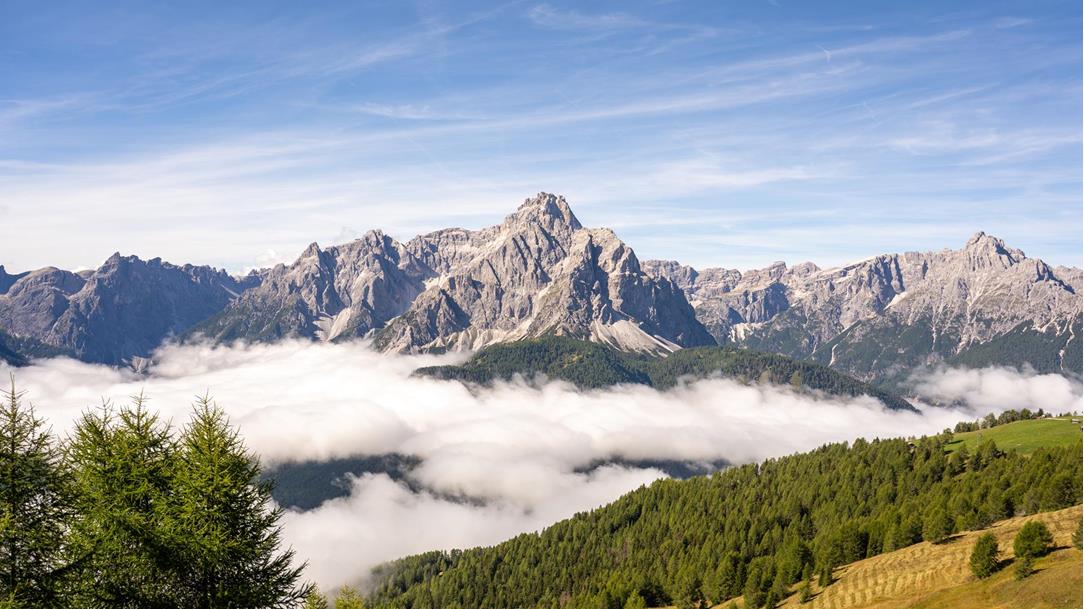 wanderung-karnischer-hoehenweg-sextener-dolomiten-helm-suedtirol-osttirol-september-sommer-2025-lena-sulzenbacher-01
